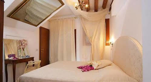 Locanda Acquavita Venedig Exterior foto